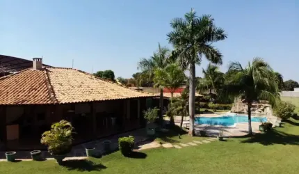 Chácara / sítio com 3 quartos à venda na Bernardo Berneck, 1, Jardim Marajoara, Várzea Grande por R$ 2.400.000