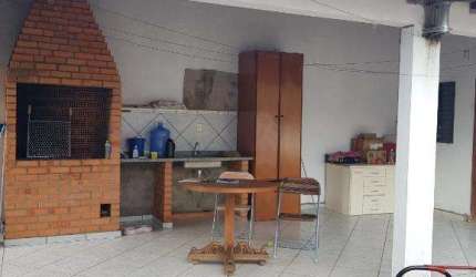 Casa com 3 quartos à venda na Dom João VI, 375, Centro Sul, Várzea Grande por R$ 520.000