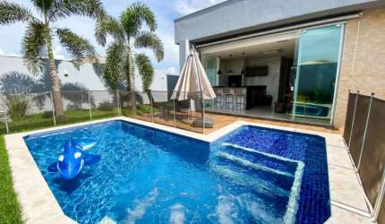 Casa em condomínio fechado com 3 quartos à venda na dos Florais, s/n, 27, Ribeirão do Lipa, Cuiabá por R$ 2.800.000