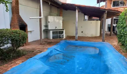 Casa comercial à venda na Peru, 12, Santa Rosa, Cuiabá por R$ 750.000
