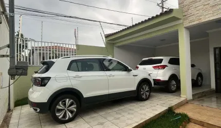 Casa com 3 quartos à venda na Coronel José Pereira Diniz, 739, Boa Esperança, Cuiabá por R$ 650.000