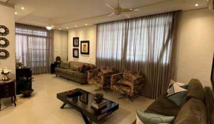 Casa com 3 quartos à venda na Professor Juscelino Reiners, 5, Jardim Petrópolis, Cuiabá por R$ 850.000