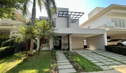 Casa em condomínio fechado com 4 quartos à venda na das Palmeiras, 100, Jardim Imperial, Cuiabá por R$ 2.350.000