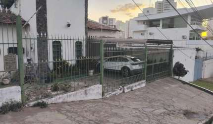 Casa comercial à venda na General Neves, 1, Duque de Caxias I, Cuiabá por R$ 1.099.000