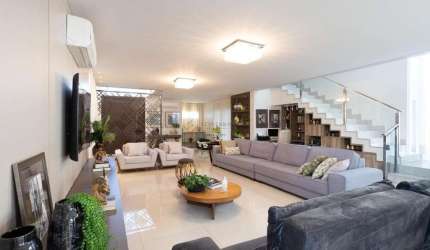 Casa em condomínio fechado com 4 quartos à venda na dos Lagos, 222, Condomínio Residencial Florais dos Lagos, Cuiabá por R$ 5.500.000