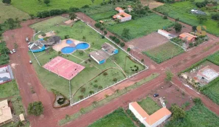 Casa em condomínio fechado com 2 quartos à venda na M T  010, Km13, 13, Zona Rural, Acorizal por R$ 200.000