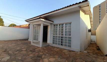 Casa com 5 quartos à venda na Bogotá, 56, Jardim das Américas, Cuiabá por R$ 850.000