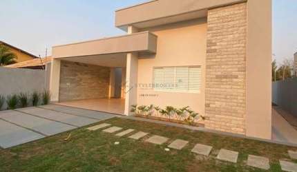 Casa com 3 quartos à venda na Ype, 23, Zona Rural, Chapada dos Guimarães por R$ 820.000