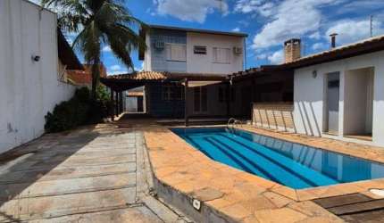 Casa com 3 quartos à venda na 46, 465, Boa Esperança, Cuiabá por R$ 750.000