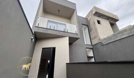 Sobrado novo localizado no bairro Residencial San Marino em Caieiras-SP