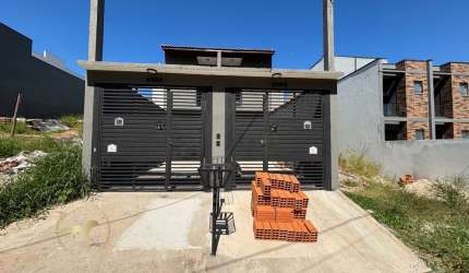 Lindíssimo sobrado localizado no bairro Residencial Santo Antônio em Franco da Rocha-SP