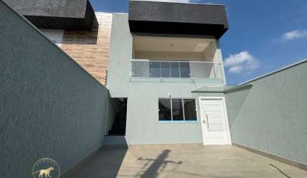 Sobrado Exclusivo de 3 Dormitórios