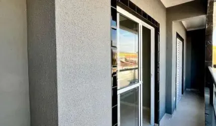 Casa aconchegante com 3 dormitórios, suíte e sacada em bairro tranquilo!