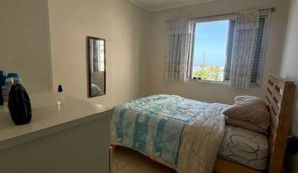 Apartamento 2 Dorm com Vista pro Mar na Quadra da Praia Mobiliado com Garagem