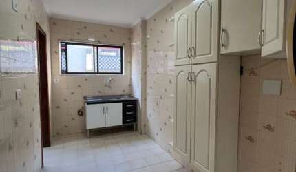 Apartamento 1 Dormitório 1 Vaga Prédio com Piscina 300m da Praia