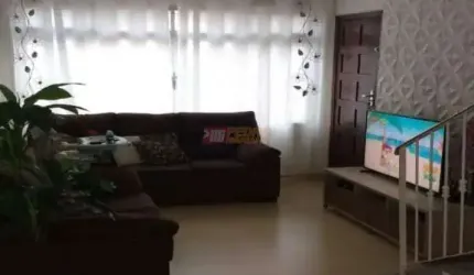Sobrado no Bairro Vila Eldizia em Santo André