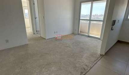 Apartamento no Bairro Vila Palmares em Santo André