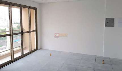 Sala Comercial no Bairro de Rudge Ramos em São Bernardo do Campo