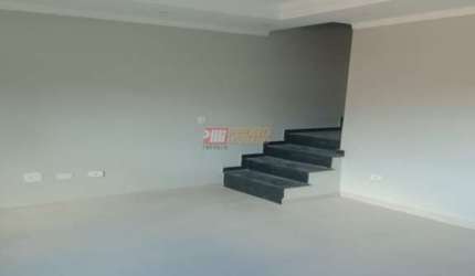 Sobrado no Bairro Jardim do Estádio em Santo André.