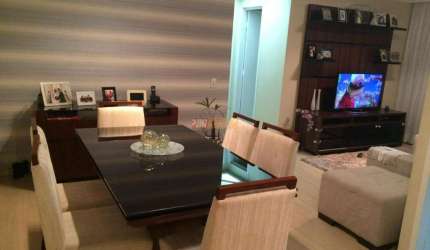 Apartamento no Bairro Jardim Santa Teresa em São Paulo.