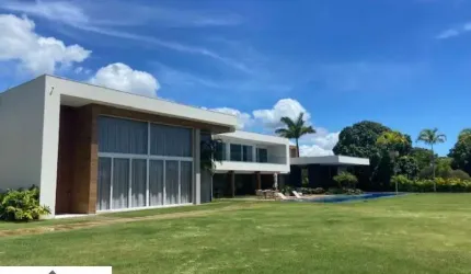 MANSÃO ESPETACULAR A VENDA NO ENCONTRO DAS ÁGUAS
