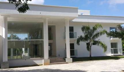 AMPLA CASA MODERNA NOVISSIMA NO ENCONTRO DAS ÁGUAS