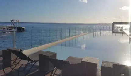 CORREDOR DA VITORIA SALVADOR VENDA APARTAMENTO FRENTE MAR - 4 SUITES