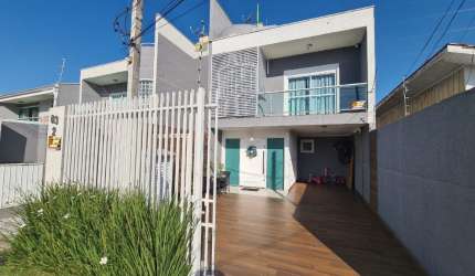 Lindo sobrado triplex em área nobre do Boqueirão