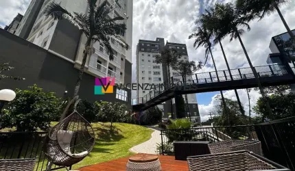 Apartamento à venda com 3 dormitórios em Home Club, bairro Glória, Joinville/SC.