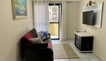 Apartamento à 80 metros da praia, 2 dormitórios sendo 1 suíte