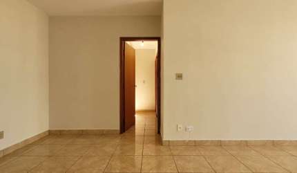Apartamento com 3 quartos à venda na Rua Salvador Cosso, 135, Jardim Irajá, Ribeirão Preto por R$ 350.000
