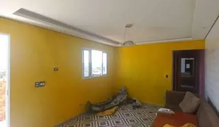 sobrado  novo em fase de acabamento