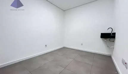 Sala comercial ótima localização R$1500,00