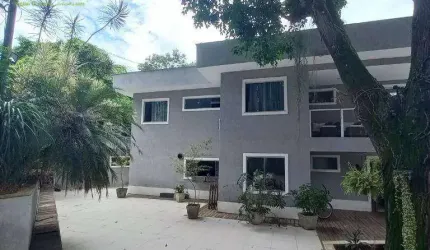 Casa com 3 Quartos à Venda, 550 m² por R$ 1.000.000 - Engenho do Mato - Niterói/RJ