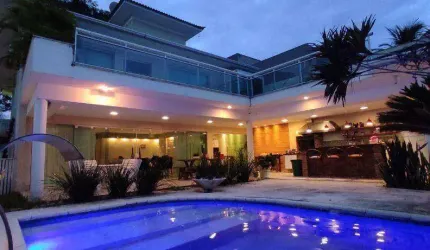 Casa com 3 Quartos à venda, 320 m² por R$ 3.000.000 - Itaipu - Niterói/RJ