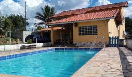 LINDA CHÁCARA COM 2.200 M² EM SÃO JOSÉ DOS CAMPOS!