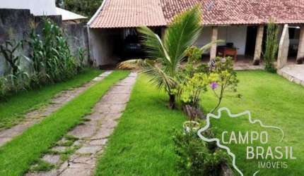 Linda chácara formada para lazer! Com piscina, churrasqueira e casa boa!