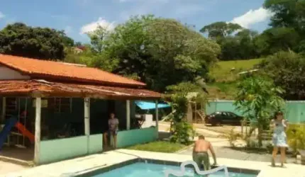 CHÁCARA 2.300M² COM LAGO EM PARAIBUNA !