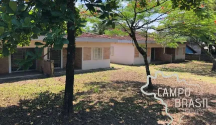 OPORTUNIDADE PARA INVESTIDORES ÁREA DE 3.580 M² COM 8 CASAS CONSTRUIDAS PARA GERAÇÃO DE RENDA COM ESCRITURA !