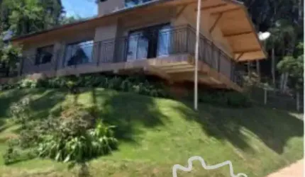 CASA 1.200M²  TÉRREA EM CAMPOS DO JORDÃO !