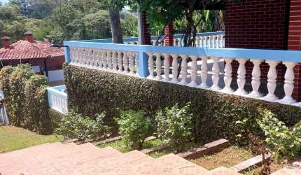 CH00136 - CHÁCARA Á VENDA COM LAGO, POMAR E CASA DE CASEIRO, EM SÃO ROQUE - SP