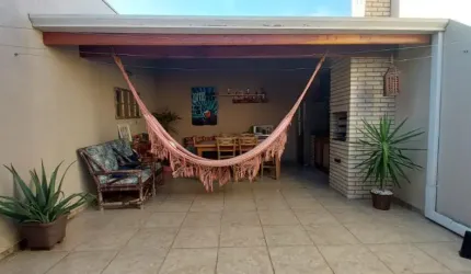 CA00281 - CASA TÉRREA MAGNÍFICA, EM SÃO ROQUE - SP