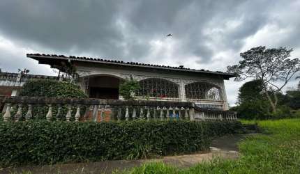 CH00362 - CHÁCARA ESPETACULAR COM 5.000M² E 6 DORMITÓRIOS, EM SÃO ROQUE - SP