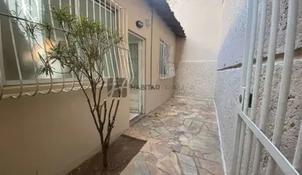 Casa com 2 quartos à venda em Copacabana, Belo Horizonte  por R$ 300.000