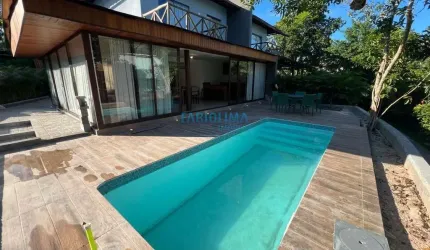 Casa a venda em Praia do Forte, Alto da Enseada
