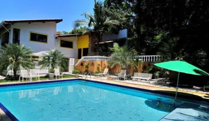 Casa com 5 dormitórios à venda, 600 m² por R$ 2.050.000,00 - Granja Viana - Cotia/SP