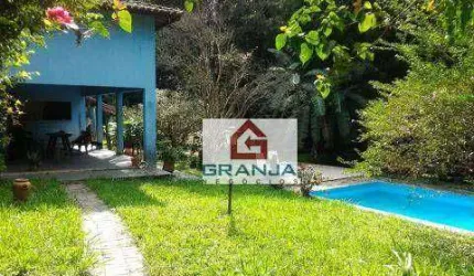 Casa com 5 dormitórios à venda, 400 m² por R$ 990.000,00 - Granja Viana - Embu das Artes/SP