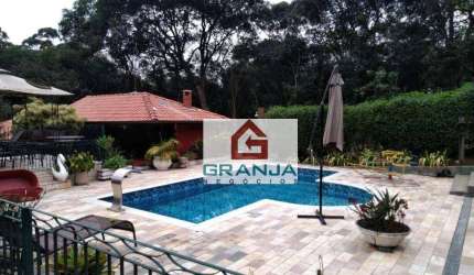 Casa com 4 dormitórios para alugar, 380 m² por R$ 15.000,00/mês - Granja Viana - Carapicuíba/SP