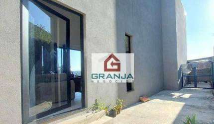 **Agende uma visita e surpreenda-se com essa joia rara na Granja Viana.**