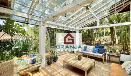 Maravilhoso Imóvel Reformado com 4 dormitórios (2 suítes) à venda, 282 m² por R$ 1.350.000 - Granja Viana - Cotia/SP